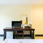 Deeden Hotel 3*