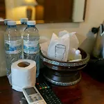 Hotel Deeden 3*