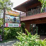 Hotel Deeden 3*
