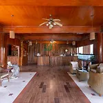 Deeden Hotel 3*