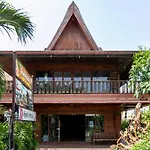 Hotel Deeden