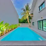 Turtles Cove 4 Bedroom Pvt Pool Villa In Pattaya City Center - Bonkot