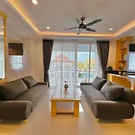 Tagvilla Lagoon Pool Villa In Pattaya 8 Bedroom