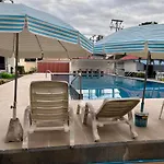 2-3br Huge Pool, Bbq, 300m-beach, 8 Mins To Walking Street วิลล่า Pattaya