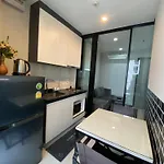 Apartment The Base In
