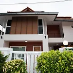 Tw Marina Pool Villa Pattaya