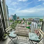 The Base Deluxe * Pattaya