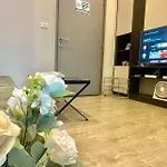 Apartment Base Quiet King-bed With Infinity Pool *