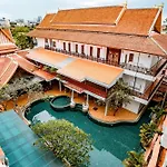 Lanna Hotel By Kasalong Resort And Spa Pattaya
