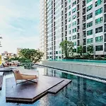 Sea View 2 Bed Room Condo At Central Pattaya