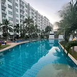 秘狗公寓arcadia Beach Resort C728