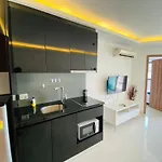 Club Royal Wongamat By Pattaya Sunny Rentals Apartment *