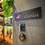 อพาร์ทเม้น Edge Cozy Vacation Infinite Sky Pool Pattaya
