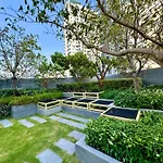 อพาร์ทเม้น Edge Cozy Vacation Infinite Sky Pool Pattaya
