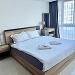 Apartment Grand Avenue 1 Bedroom Cityview 6th Floor Pattaya