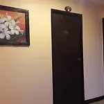 Nong Guest House