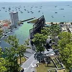 Edge Central Pattaya 19Th Floor