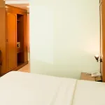 S Formally Sabai โรงแรม