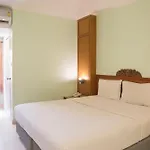 โรงแรม S Formally Sabai