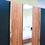 Walking Street Residence - Boutique Suites Near The Beach & Walking Street