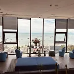 The Base Apartments At Central Pattaya