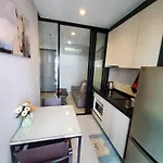 The Base At อพาร์ทเม้น Pattaya