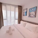Edge Sea View อพาร์ทเม้น