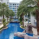 Apartment Grand Avenue - 2 B - 2 Baths, Pool View, 60sqm