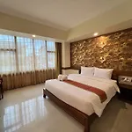โรงแรม Class Boutique 3*
