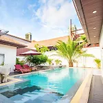 Villa Seaside 2 Pools,beach@50m