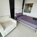 Apartment Center Ccr *
