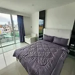 Center Ccr Apartment Pattaya