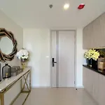 Phramnak Cosy Stay With Seaview In The Panora Condo