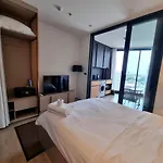 Edge Central Pattaya Near Walking Street