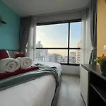 อพาร์ทเม้น Downtown Lux Fun 2bedroom Rooftop Pool #tbb6575 Pattaya