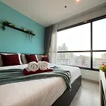 Downtown Lux Fun 2bedroom Rooftop Pool #tbb6575 * Pattaya