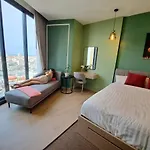 Apartment Downtown Chic Rooftop Pool #en33918 Pattaya