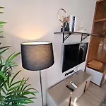 Apartment Downtown Chic Rooftop Pool #es26215 Pattaya