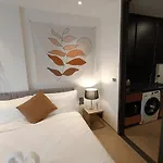 Downtown Chic Rooftop Pool #es13810 Pattaya