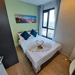 Apartment Downtown 2bdrm 2bath Sea View Base #tbb946