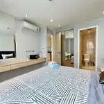 Grande Caribbean Condo