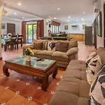 Villa Viewbor Near Walking Street And Beaches