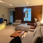อพาร์ทเม้น Ananya Beachfront Wongamat Paradise *