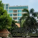 Smokers Beach Club & Resort