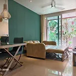 Grande Caribbean Apartment *