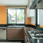 Thai Home 23 3Br Near Hollywood