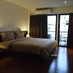 Hideaway And Bar Guest house Pattaya