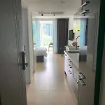 Centara *