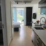 Centara *