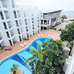 Hotel Dragon , Pattaya